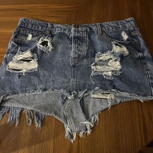 Vintage Havana Distressed Denim Jean Skirt - Size 29